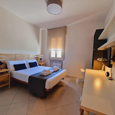 ゲストハウス Dea Opi ローマ