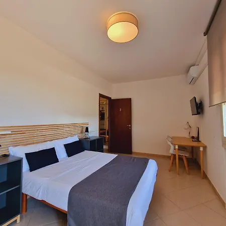 Dea Opi ゲストハウス *