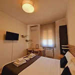 Πανσιόν Dea Opi *
